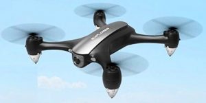 9) Tech RC-TR016W GPS Drone