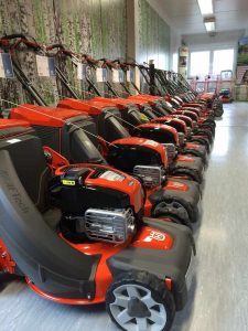How a Lawn Mower Works