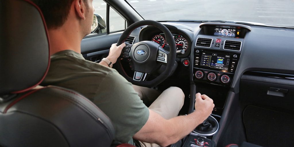 How to Drive a Car - Manual & Automatic - 2024 Guide - WebSta.ME