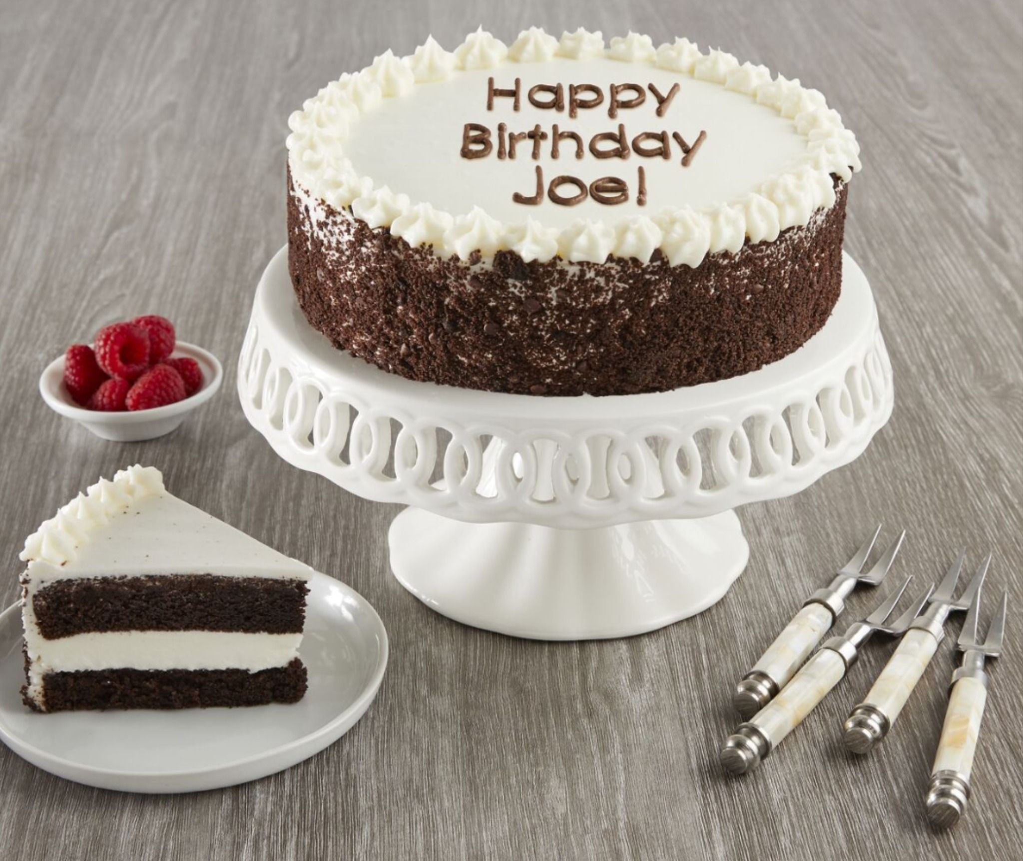 7 Reasons To Choose Online Cake Delivery For Your Birthday in 2023