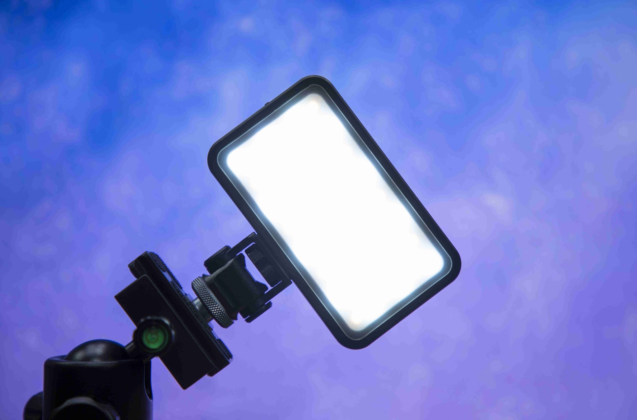 9 Tips And Tricks On How To Set Up A Good Video Conferencing Lighting