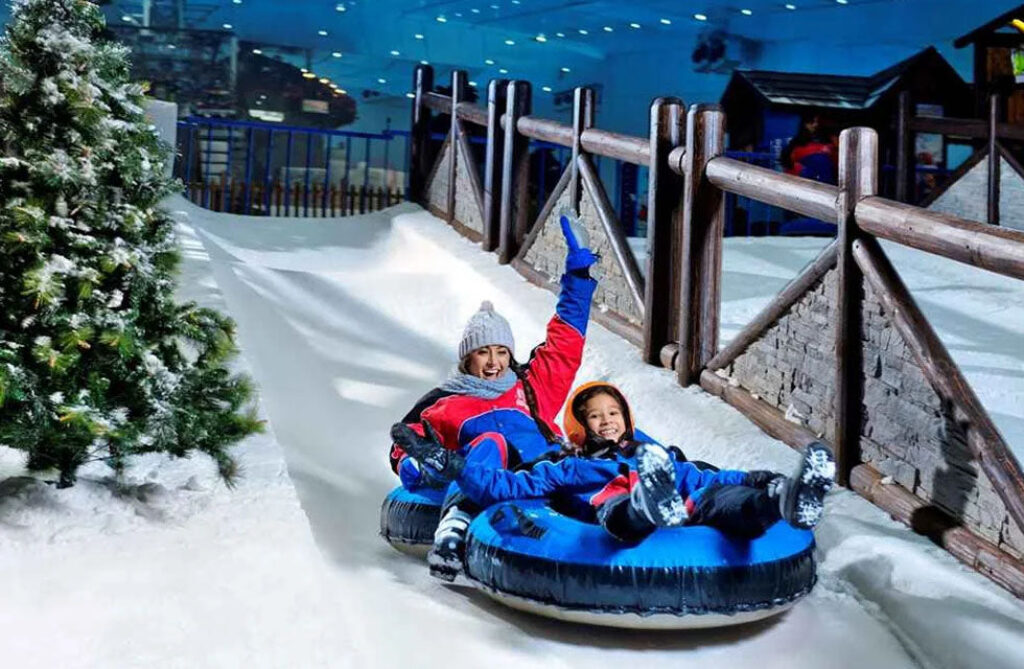 Snow at Ski Dubai