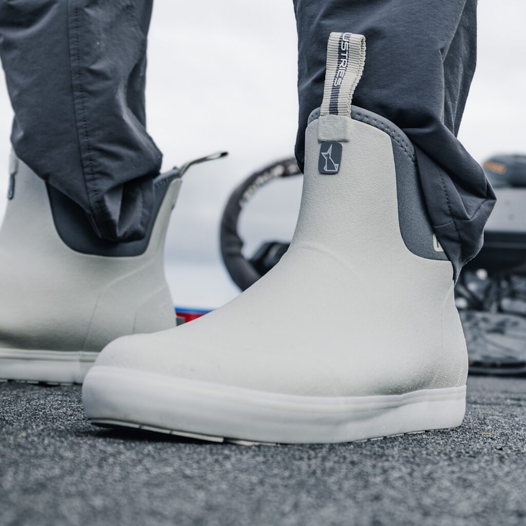 Flop Deck Boots
