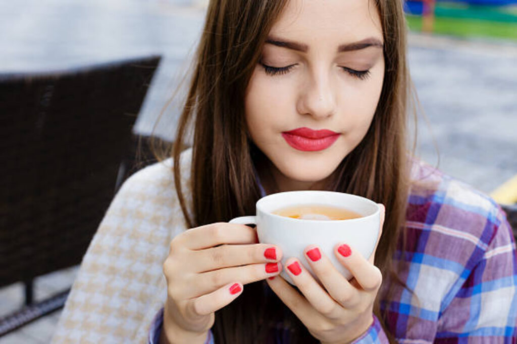 british girl love tea