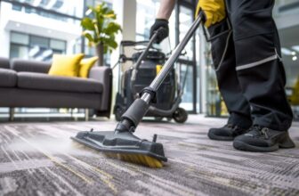 Why Industrial Cleaning Crews Are Essential to Efficiency