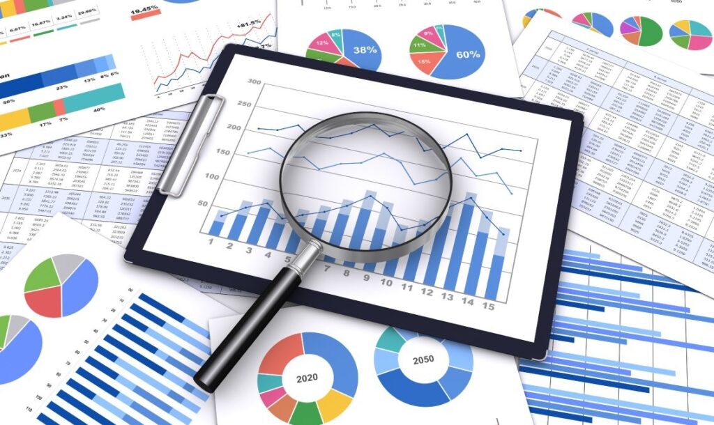 Enhances Decision-Making with Data and Analytics