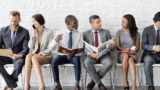 8 Ways to Completely Stand Out When Applying to Jobs – 2024 Guide