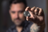 How Risky is it to Buy Cryptocurrency in 2024