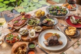 Discovering the Universe of Online Recipes: A Culinary Journey Around the World