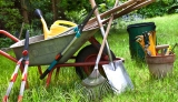 5 Helpful Garden Tools You Need For Easy Gardening – 2024 Guide