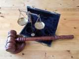 Can I Sue My Landlord for My Slip and Fall Injuries in 2024?