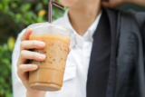 The Environmental Impact of Plastic Drink Cups ─ Exploring Sustainable Alternatives
