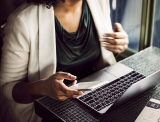 12 Benefits of Using an Authoring Tool for Online Training Development in 2024