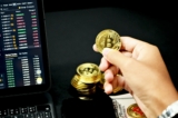 What is Bitcoin and Benefits of Investing in Bitcoin