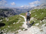 5 Best Mountain Bikes Under 200 in 2024