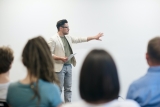 8 Public Speaking Tips for Presenting With Other People