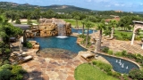 Advantages & Benefits of Choosing Your Pool Builder – 2024 Guide