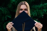 5 Best Subreddits to Follow for College Students 2024